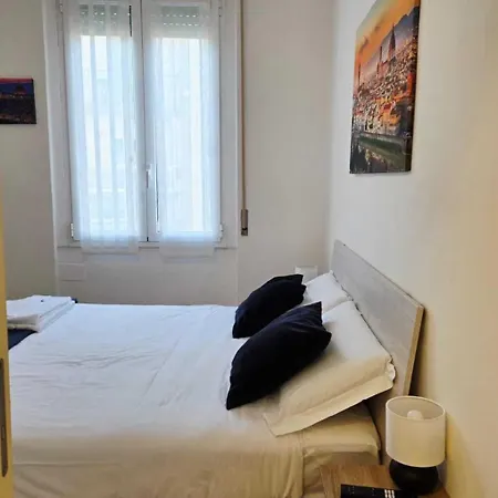 Liberta House-ascensore-lift-no Ztl דירה