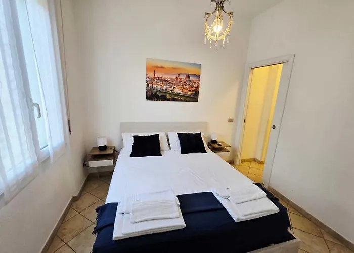 Liberta House-ascensore-lift-no Ztl Firenze